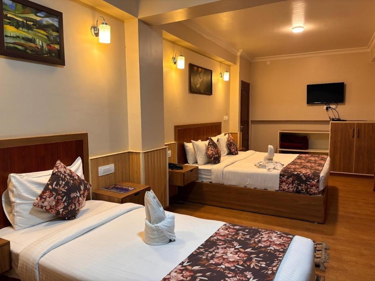 فندق Serenity Taksa Palace دارجيلنغ المظهر الخارجي الصورة