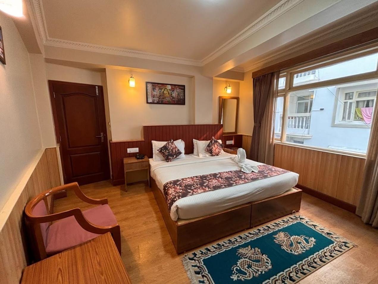 فندق Serenity Taksa Palace دارجيلنغ المظهر الخارجي الصورة