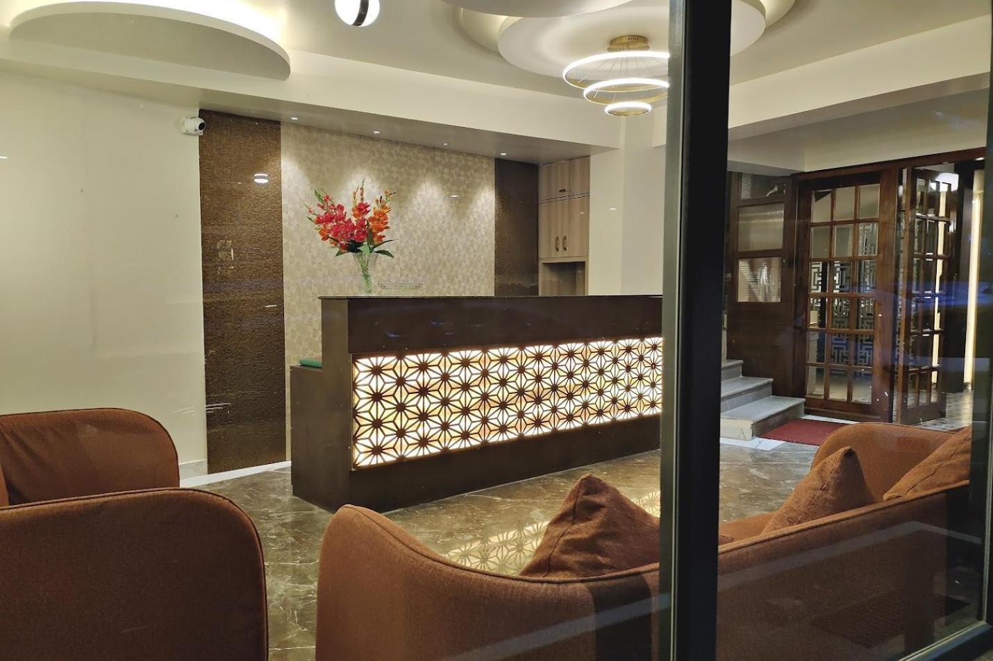 فندق Serenity Taksa Palace دارجيلنغ المظهر الخارجي الصورة